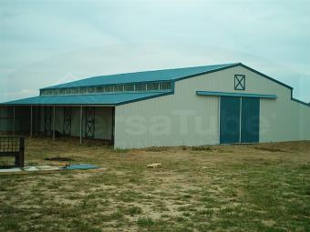 Barn 9
