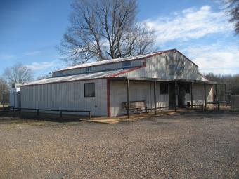 Barn 73